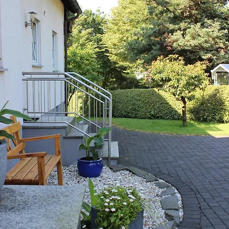 Niedecker Apartment